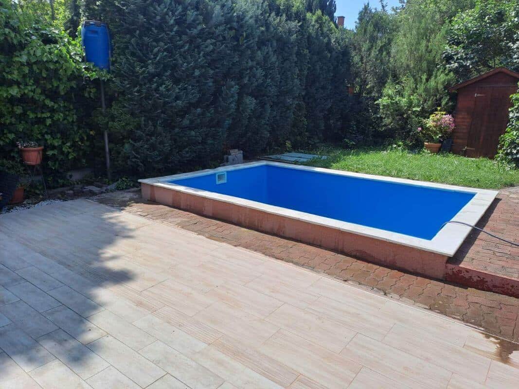 Prémium úszómedence