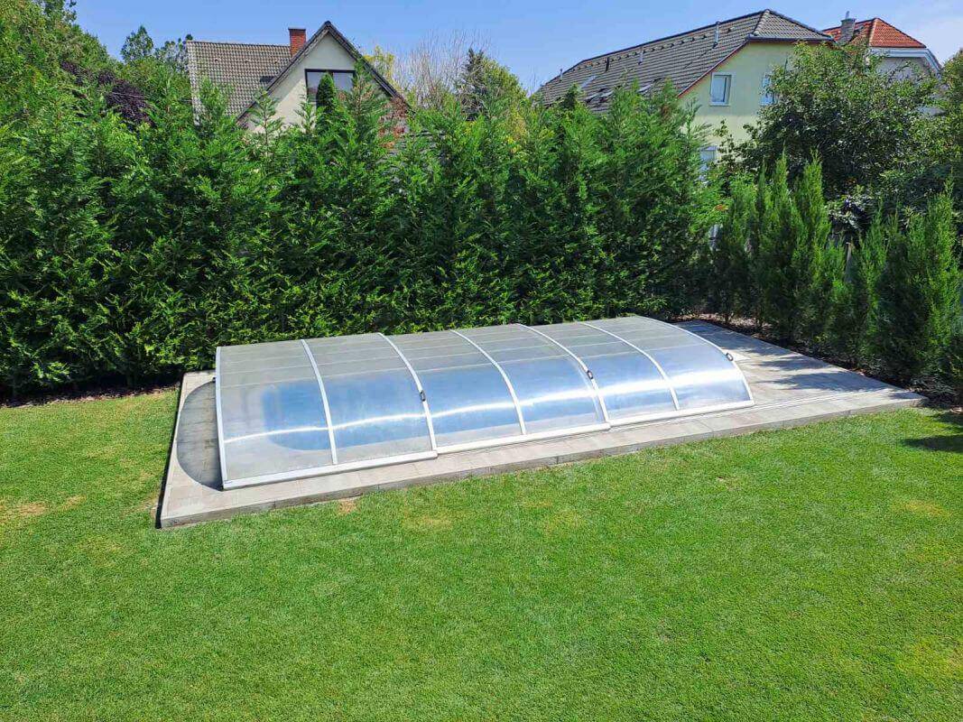 Exkluzív kerti medence