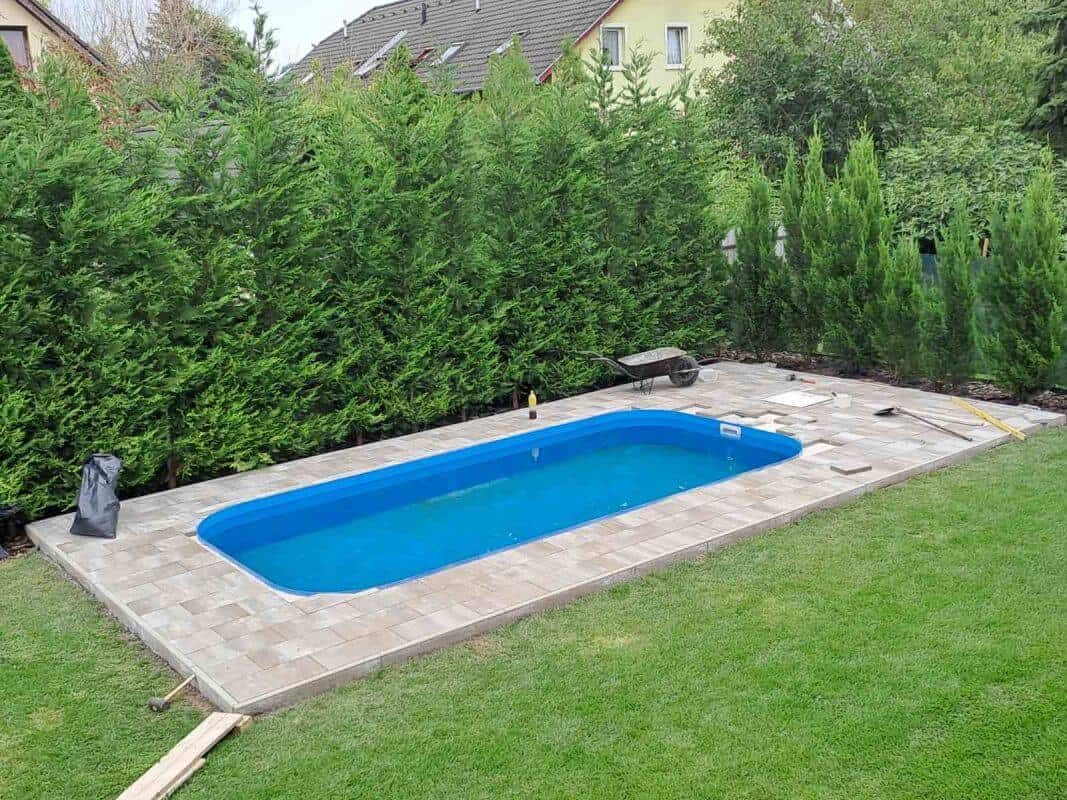 Spa és pihenő medence