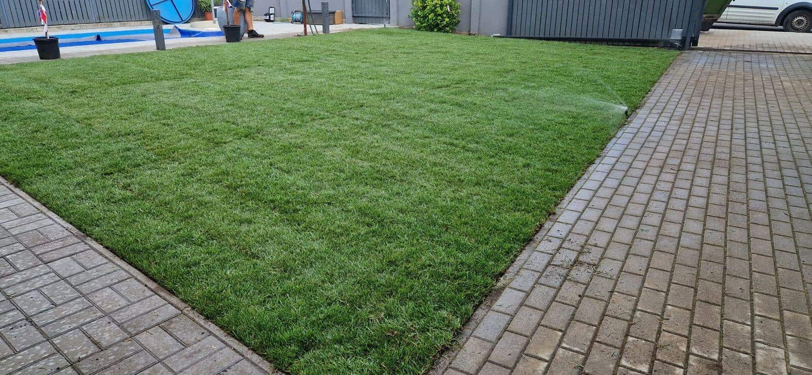 Öntzőrendszerek kialakítása – Only Gardens kertépítés Budapest III.