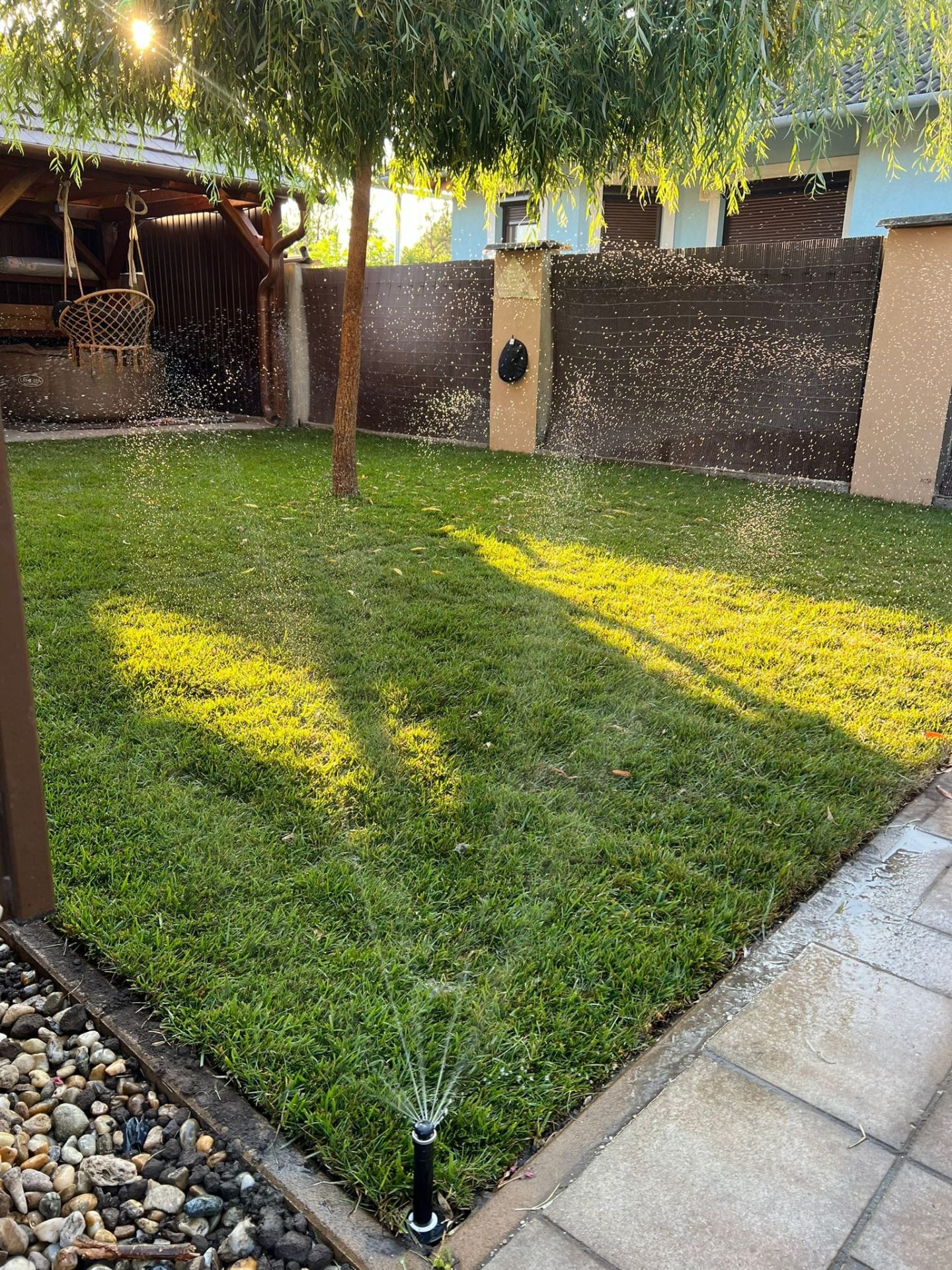 Öntözőrendszer – Only Gardens kertépítés Üllő